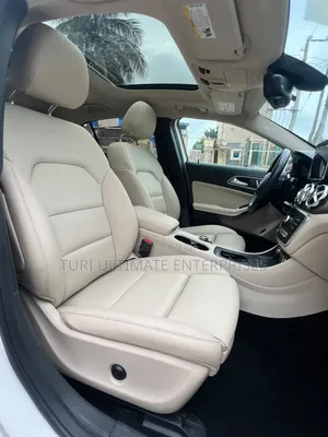 Mercedes-Benz GLA-Class 2019 White