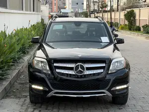 Mercedes-Benz GLK-Class 2013 Black
