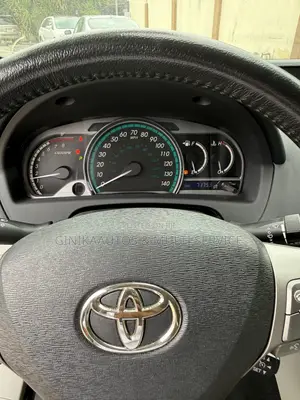 Toyota Venza LE 2012 Gray
