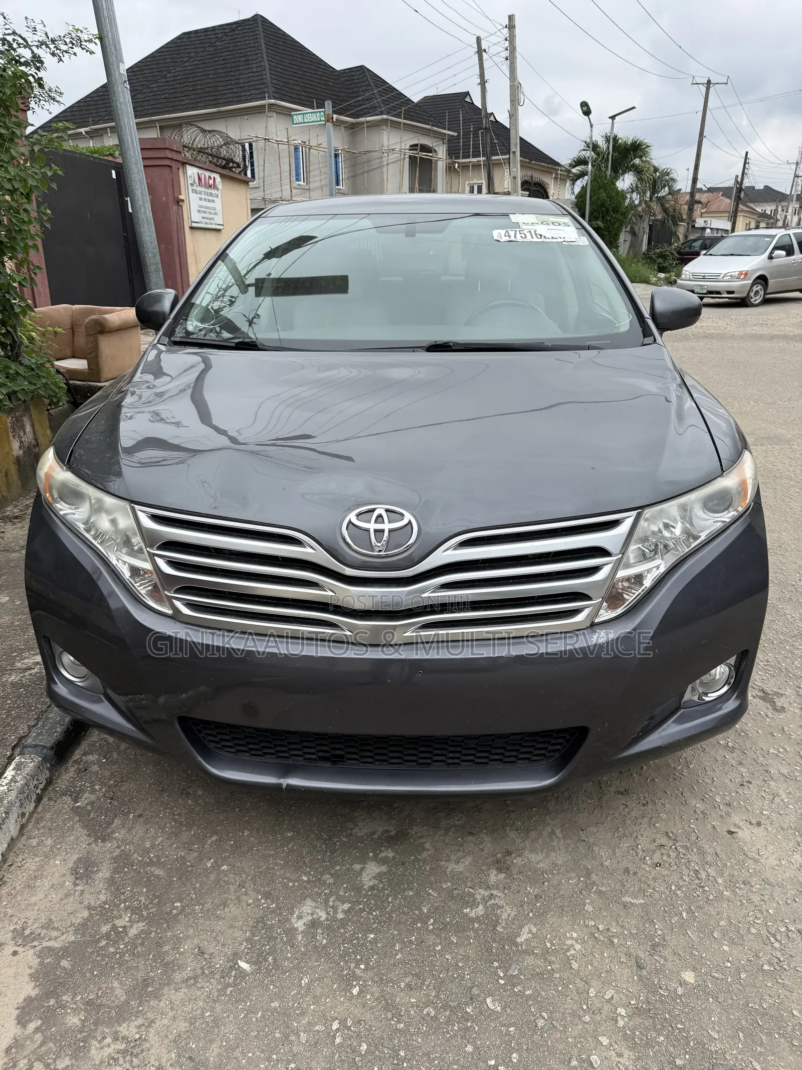 Toyota Venza LE 2012 Gray