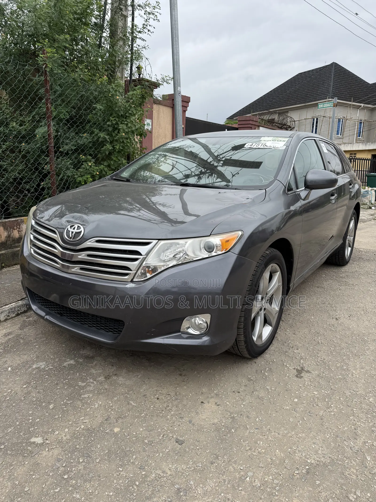 Toyota Venza LE 2012 Gray