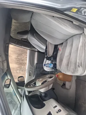 Toyota Sienna 2012 Silver
