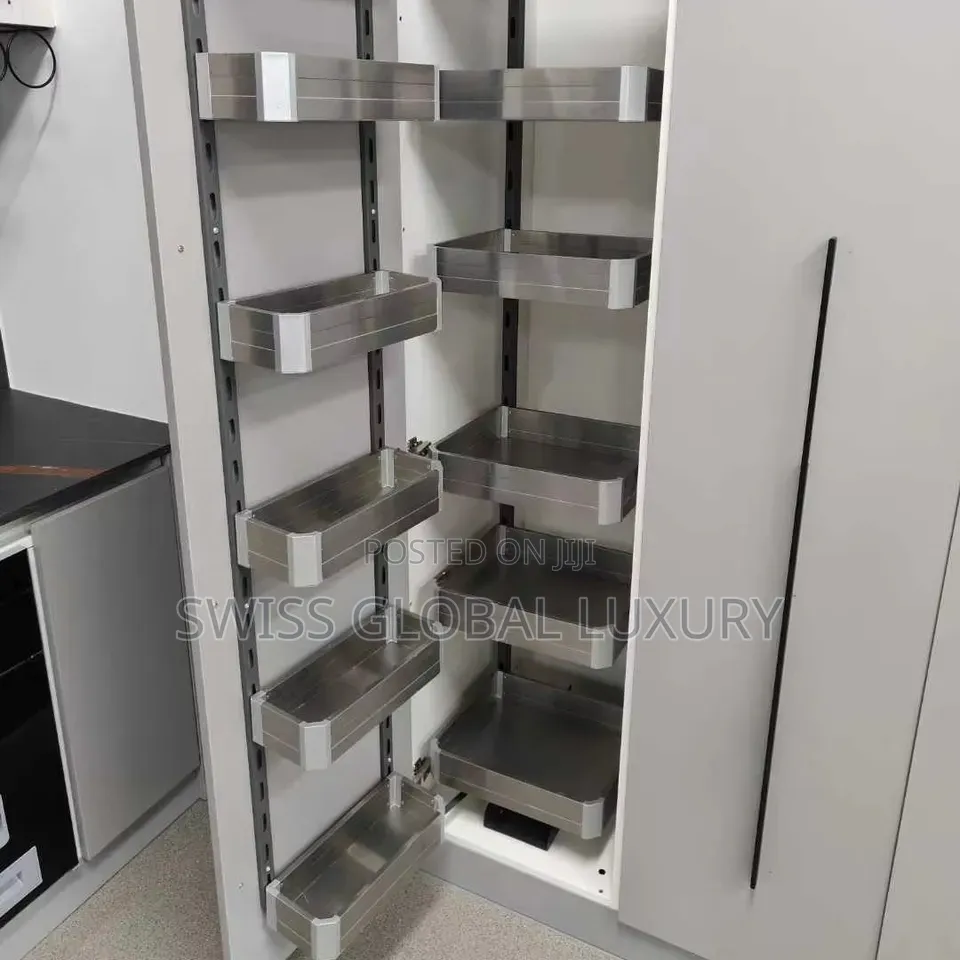 High Quality Cabinet Pull Out Kitchen Storage Basket Organizer.