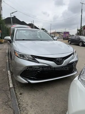 Toyota Camry L FWD 2020 Gray
