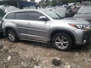 Toyota Highlander 2016 Gray