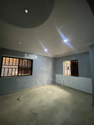 1bdrm Apartment in Lekki Phase 1 for rent
