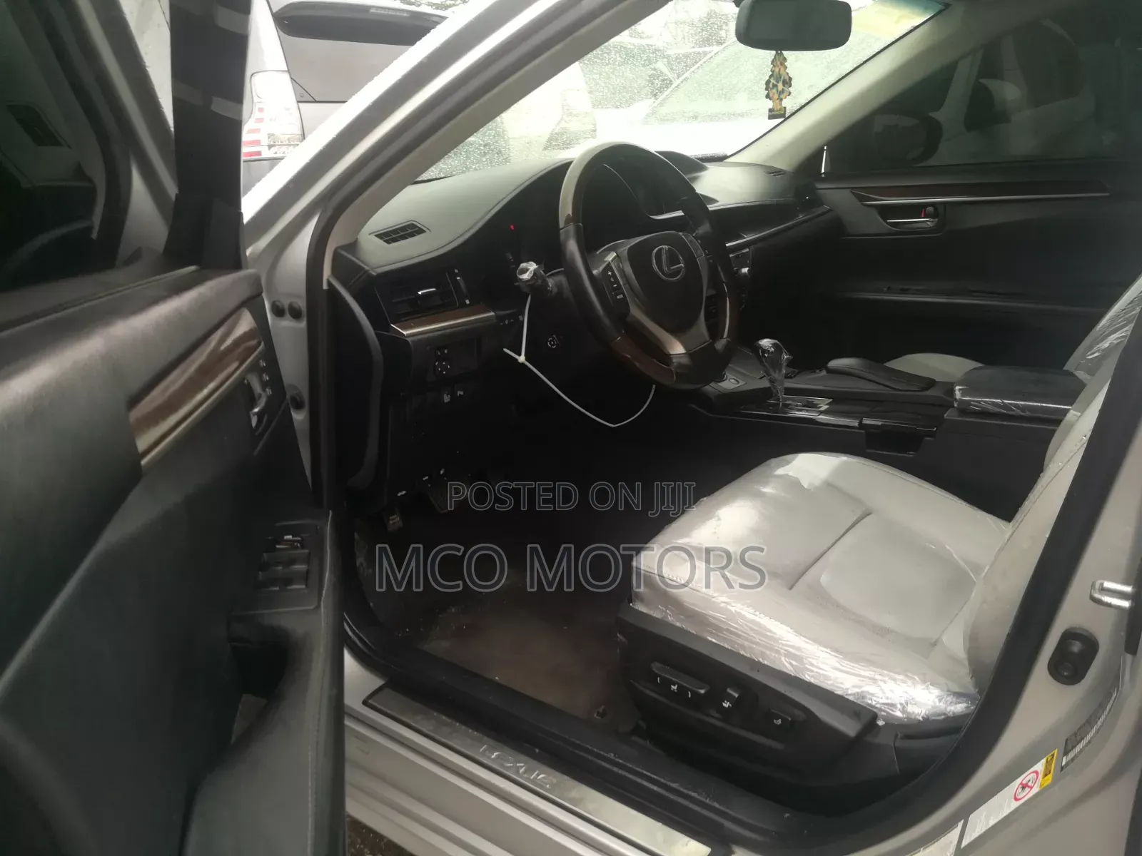 Lexus ES 2015 Silver