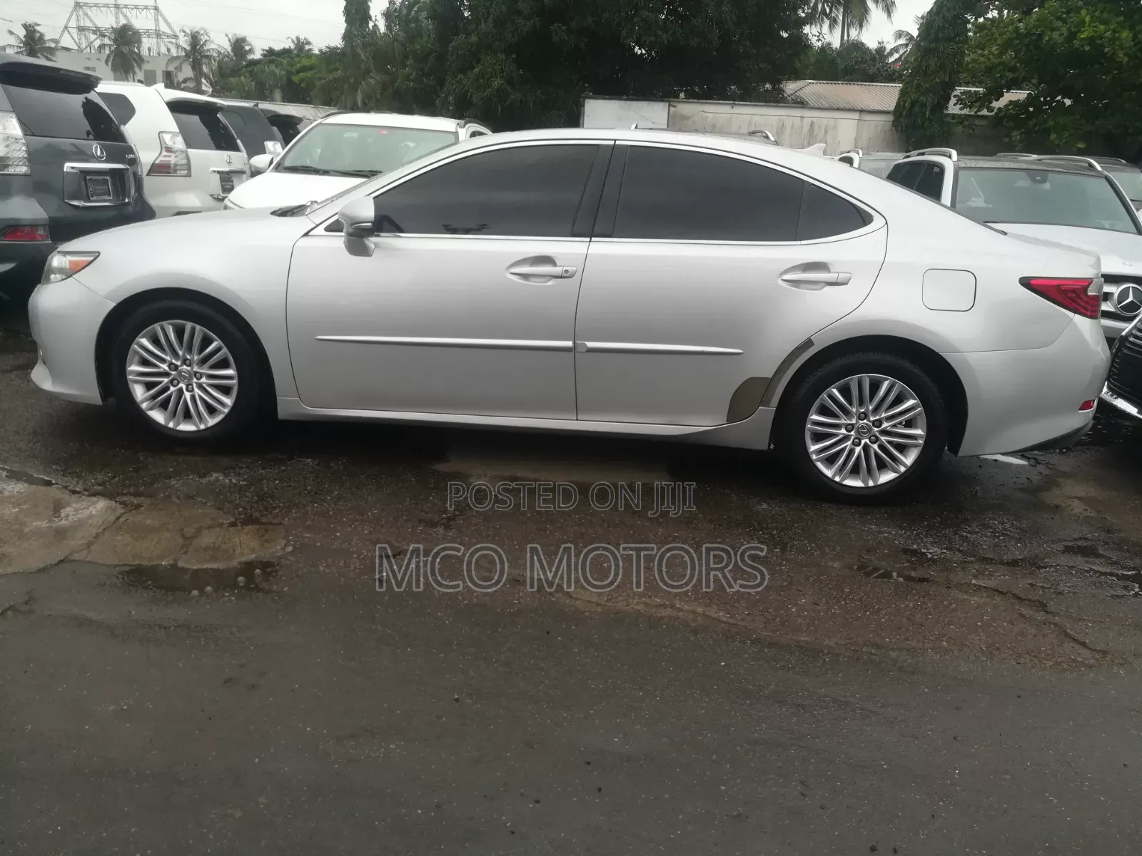 Lexus ES 2015 Silver