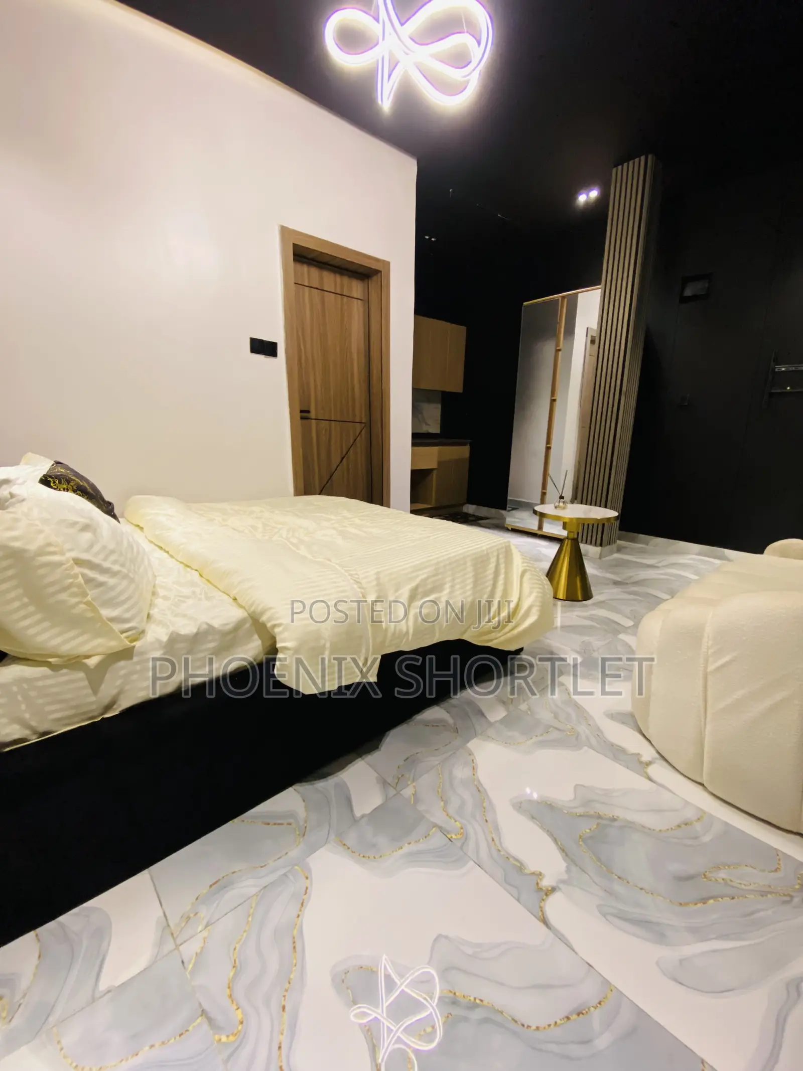 Studio Apartment Yaba