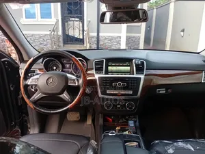 Mercedes-Benz M Class 2014 Black