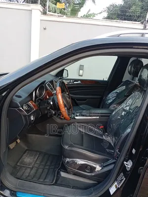 Mercedes-Benz M Class 2014 Black