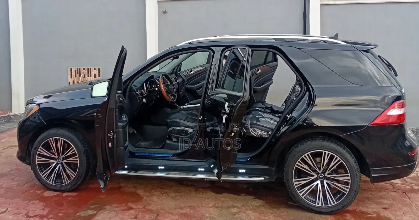 Mercedes-Benz M Class 2014 Black