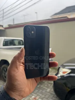 Apple iPhone 11 64 GB Black