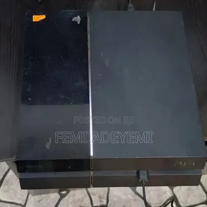 Ps4 Console