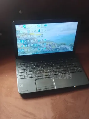 Laptop Toshiba Satellite Pro C650 4GB Intel Core i3 HDD 256GB