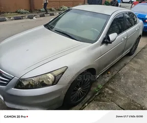 Honda Accord 2009 Silver
