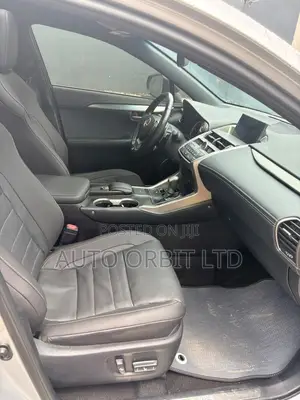 Lexus NX 200t FWD 2016 Silver