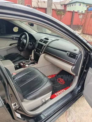 Toyota Camry 2012 Black