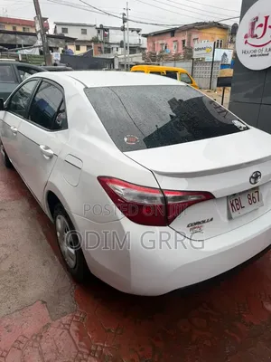 Toyota Corolla 2015 White
