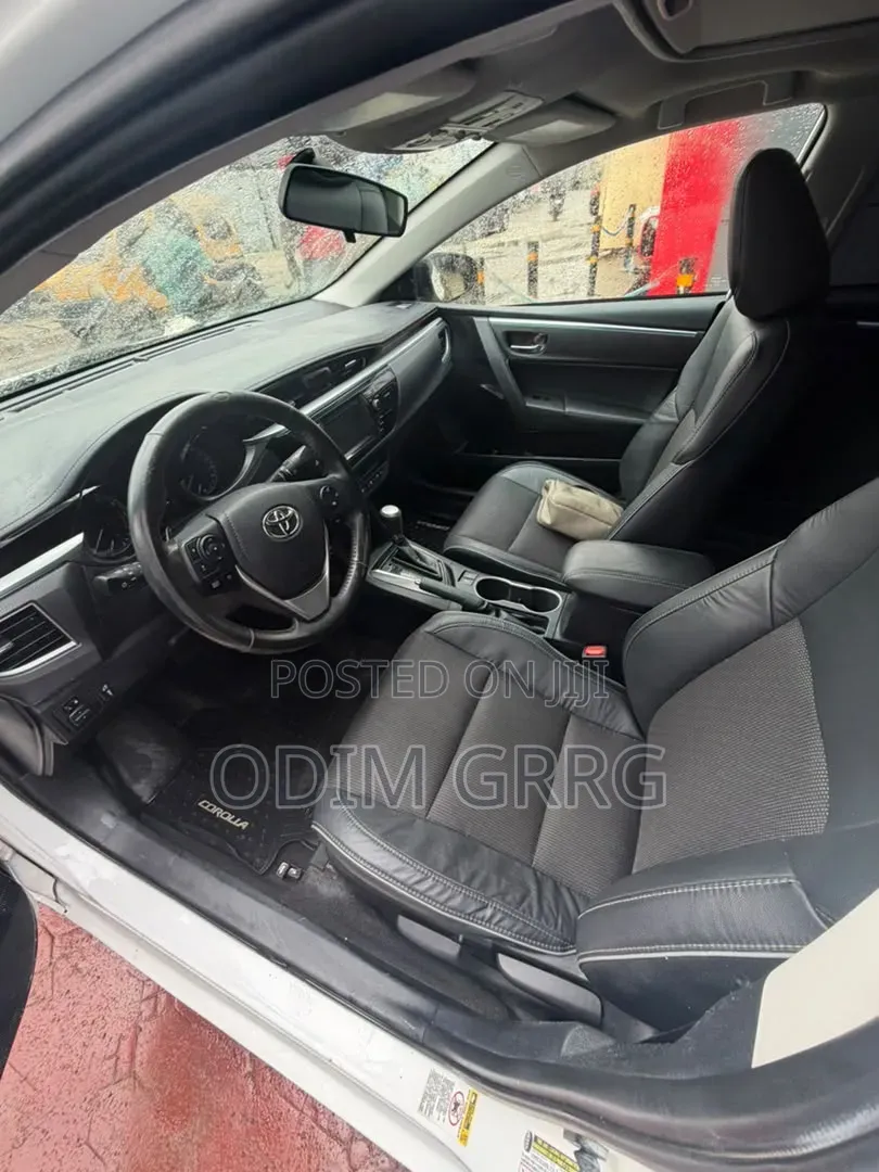Toyota Corolla 2015 White