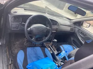 Nissan Altima 2000 Black