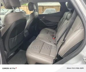 Hyundai Santa Fe SE Ultimate AWD 2018 Silver