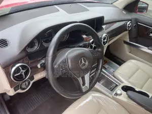 Mercedes-Benz GLK-Class 350 4MATIC 2014 Red