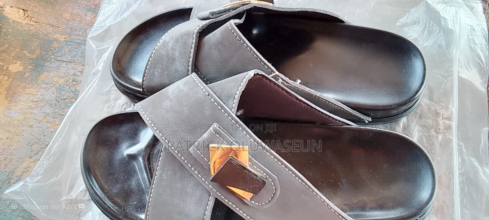 I Sells Quality Shoes