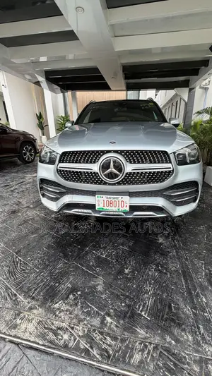 Mercedes-Benz GLE-Class 2022 Silver