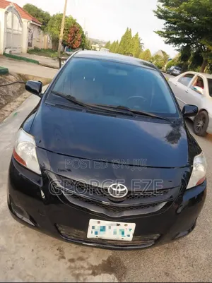 Toyota Yaris 2013 Black