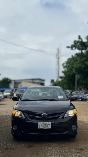 Toyota Corolla 2012 Black