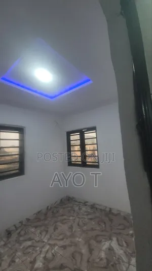 Studio Apartment in Bariga for rent
