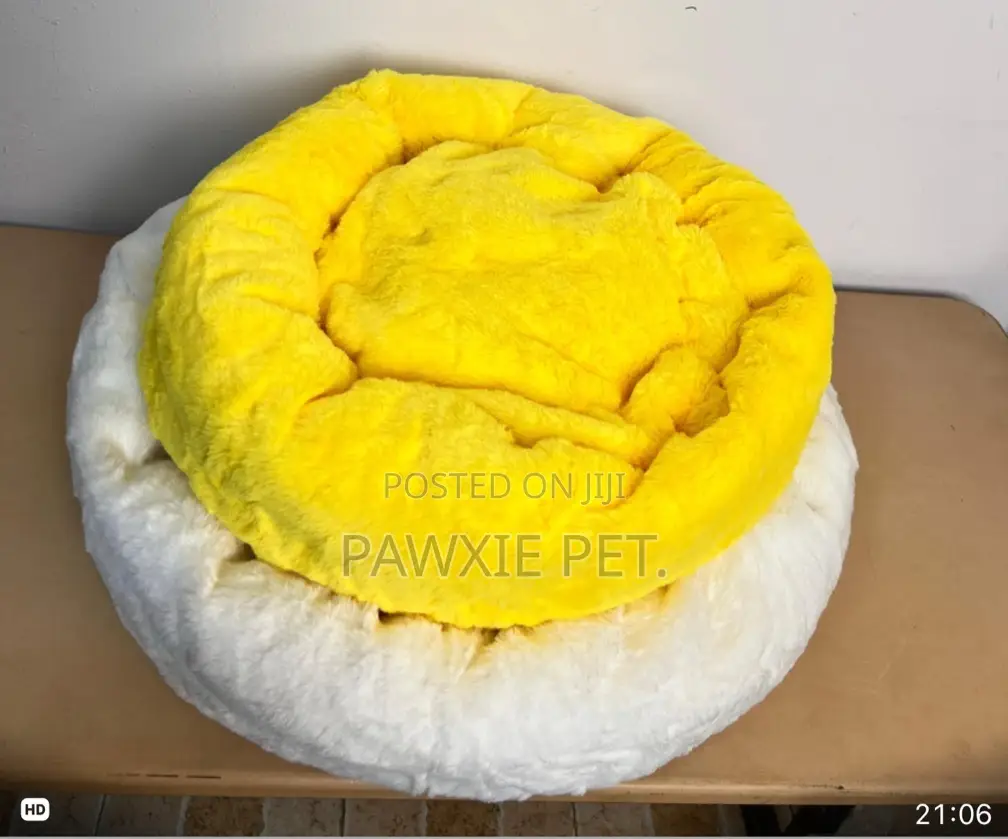 Short Fur Donut Bed 50cm