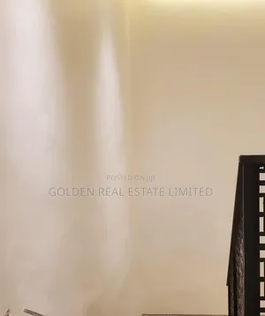 9bdrm House in Oye for rent