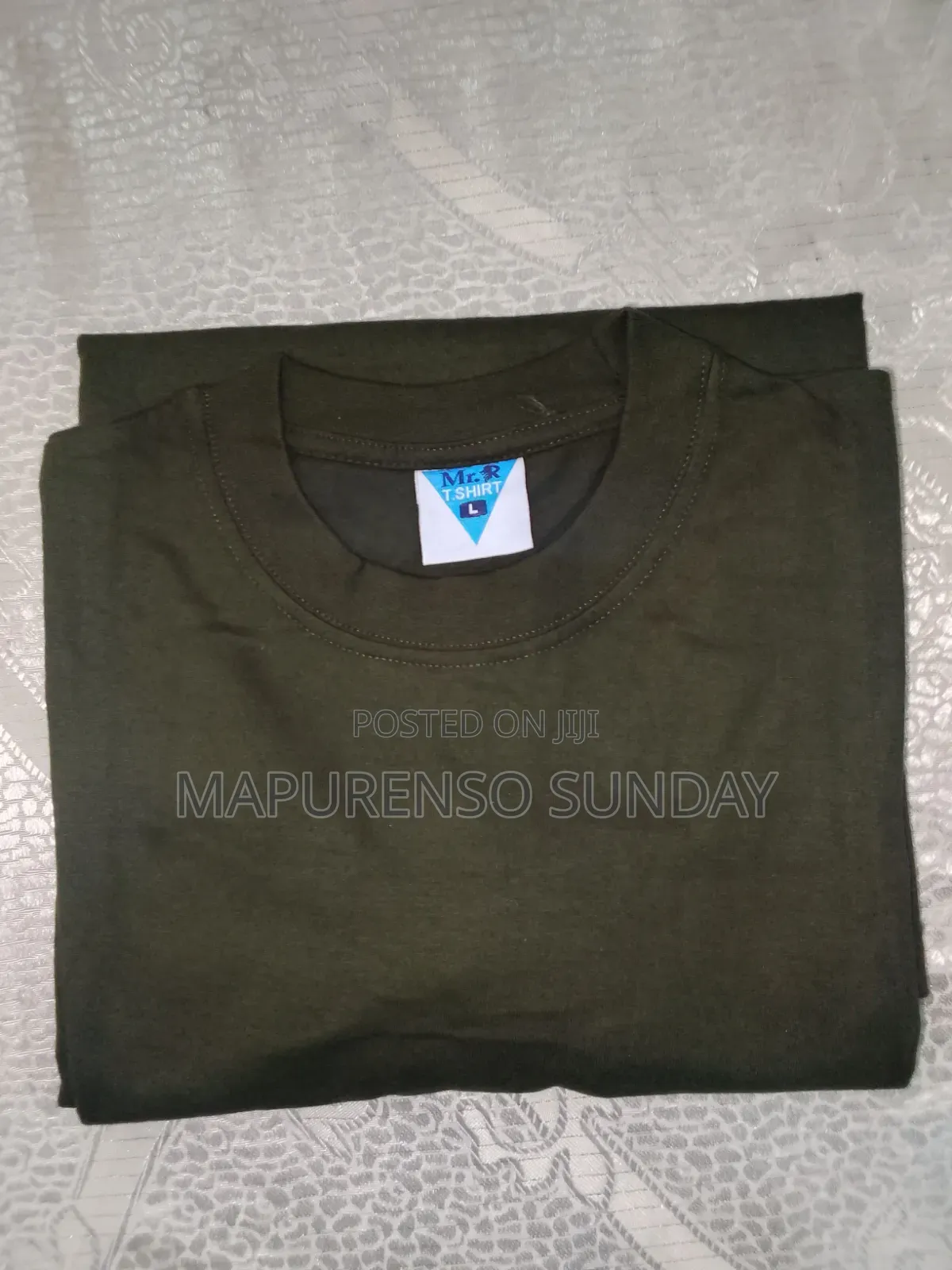 Mr. R T. Shirt