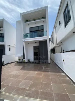 4bdrm Duplex in Lekki Expressway for sale