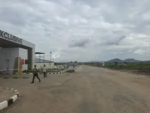 Get a 350sqm Plot in Hutu Exclusive Golf Resort Estate Airport Road