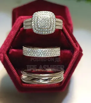 Stunning 925 Silver Set of Wedding Ring