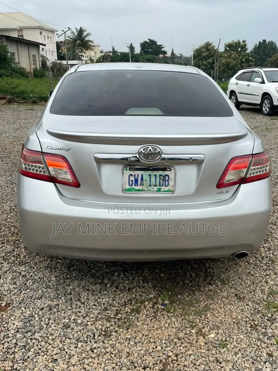 Toyota Camry 2010 Silver