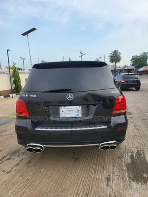 Mercedes-Benz GLK-Class 2010 Black