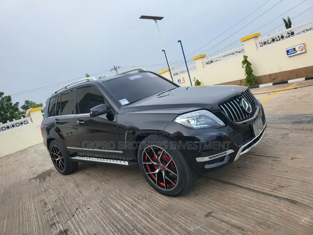 Mercedes-Benz GLK-Class 2010 Black