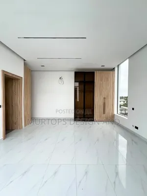 4bdrm Townhouse/Terrace in Lekki Phase 1 for sale