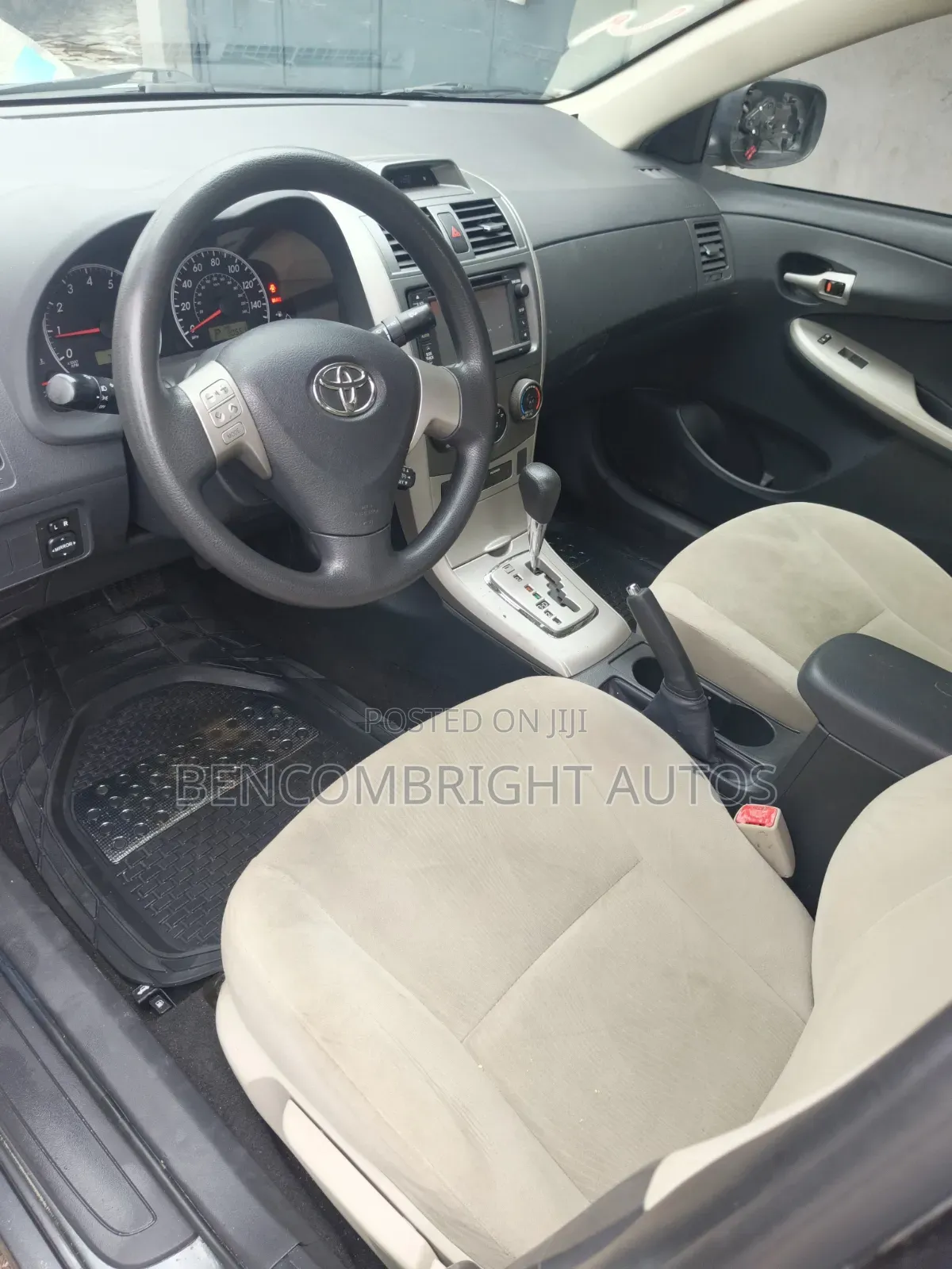 Toyota Corolla 2013 Gray