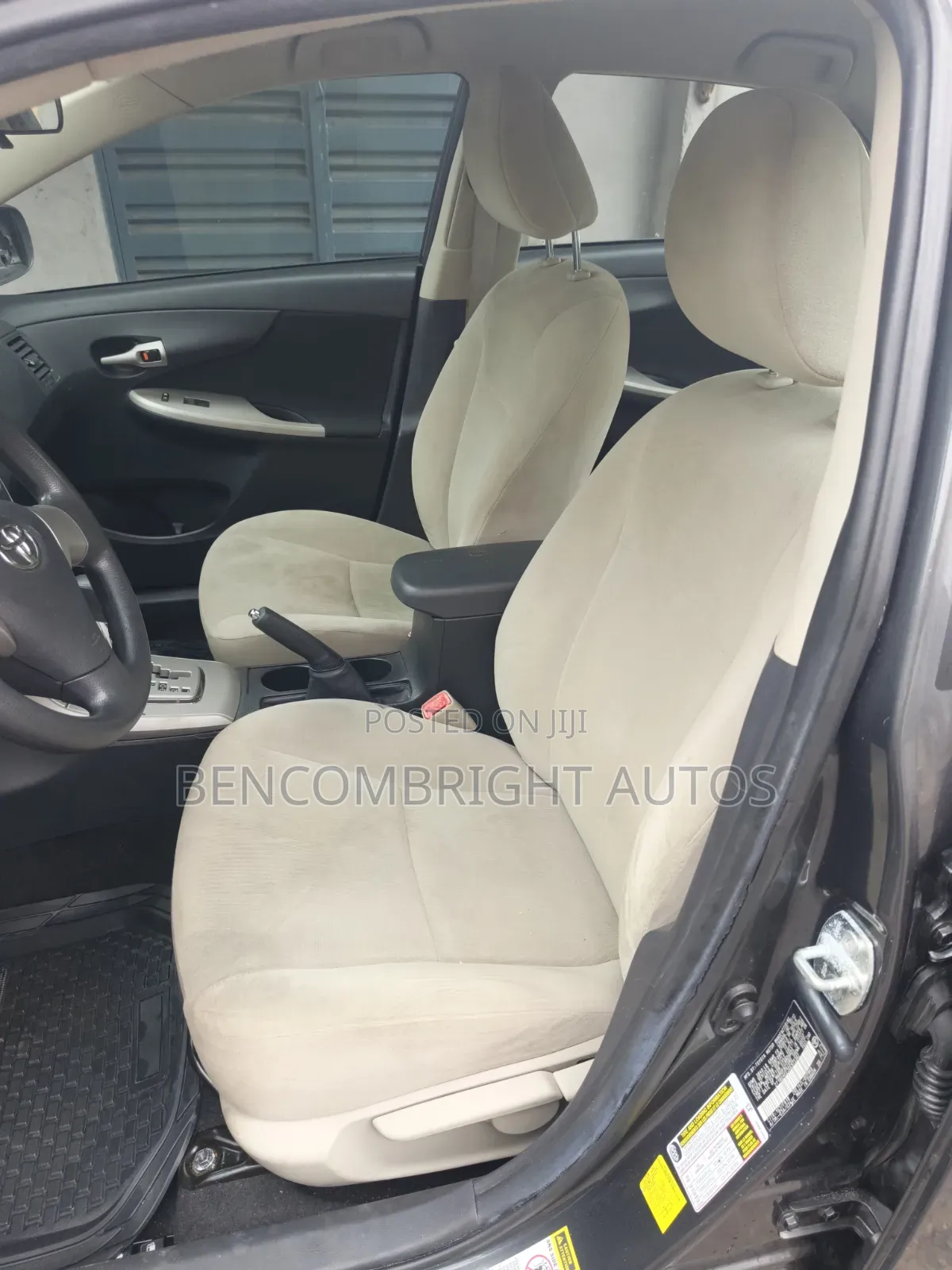 Toyota Corolla 2013 Gray