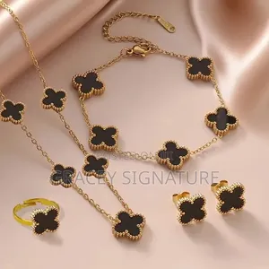 VCA Black Set