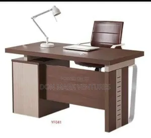 Luxury 1.2 Meters Office Table
