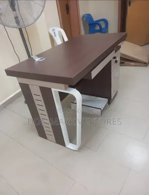 Luxury 1.2 Meters Office Table