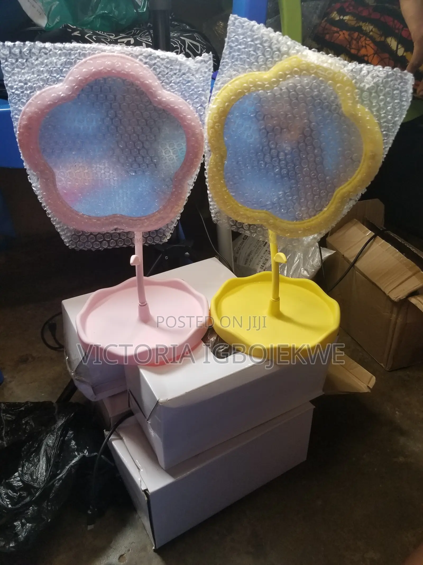 Flower-Shaped Mirror