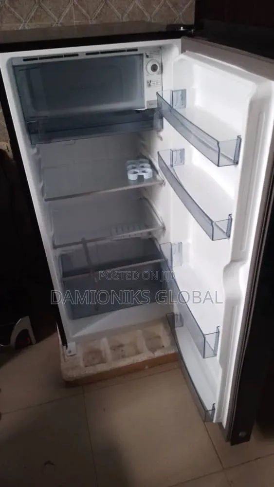 195 Litres Refrigerator
