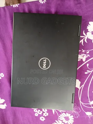 Laptop Dell Latitude 3390 2-in-1 8GB Intel Core i5 SSD 256GB